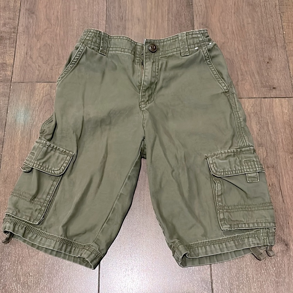 Gymboree olive cargo shorts, size 10.